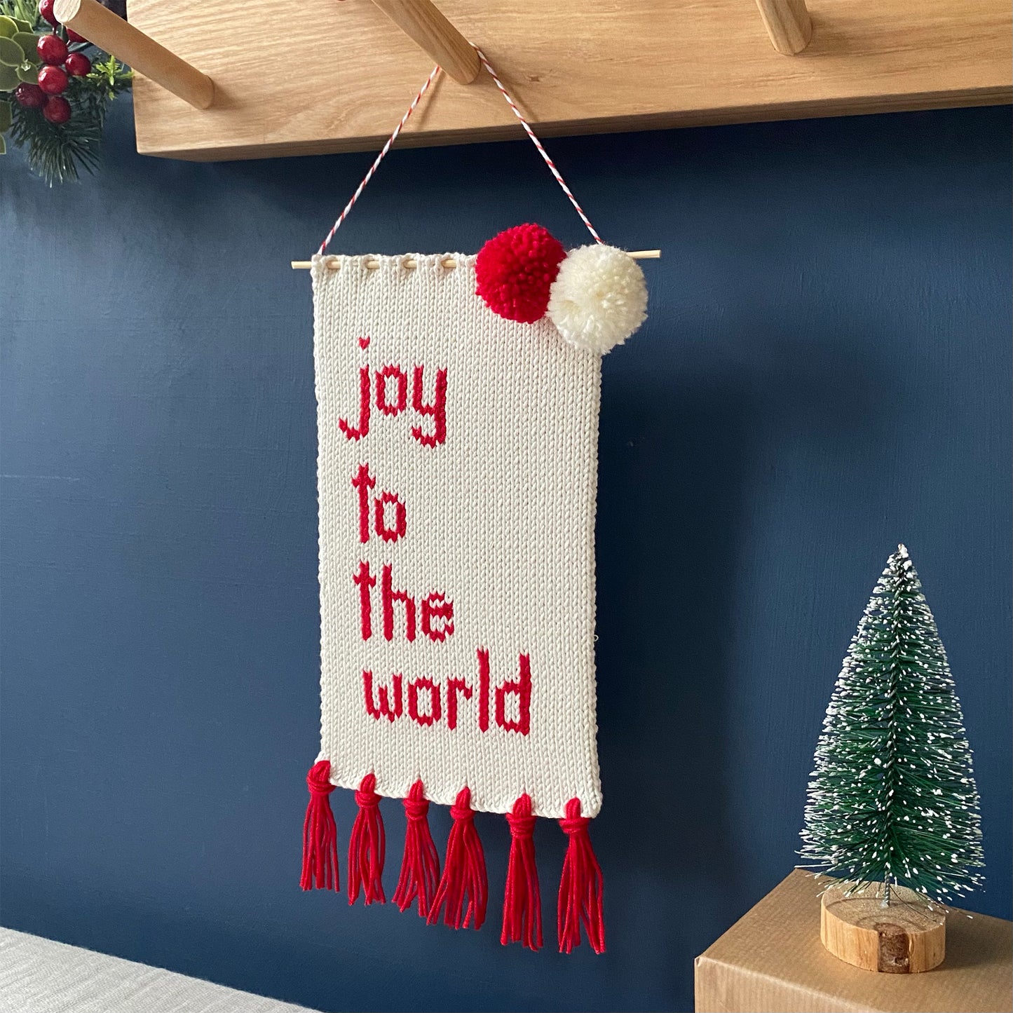 'Joy To The World' Christmas Wall Hanging